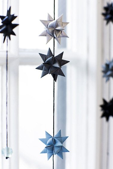 Black & Gray Blue - star garland no 16