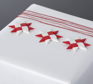 Red & White flat star with tape S - 12 pcs