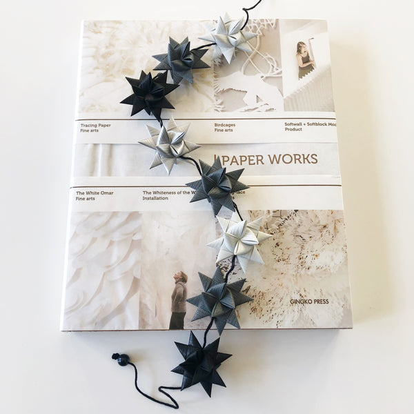 Black & Gray - star garland no 18